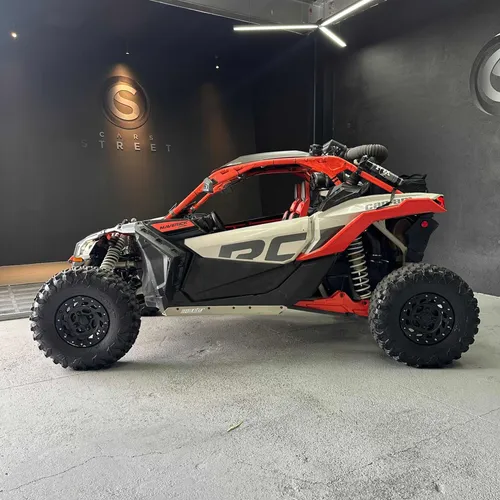 Can Am Maverick X Rc