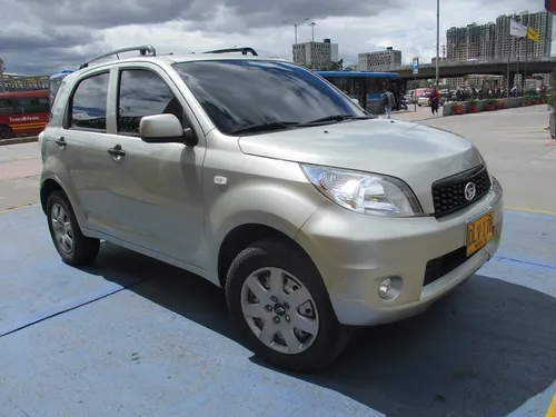 Daihatsu Terios OKII 1.5CC J210LG 4X4 MT AA