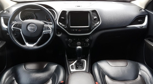 Imagen 8 de 12 de Jeep Cherokee