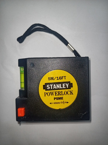 Imagen 2 de 4 de Cinta Métrica 5 Metros Marca Stanley Cn Nivel Oferta X Caja