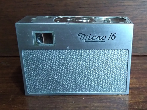 Cámara De Foto Antigua Miniatura Whittaker Micro 16