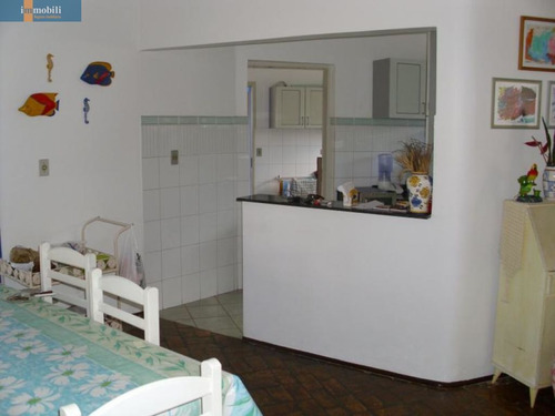 Imagem 8 de 13 de Casa - Gv10142