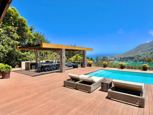 Estupenda Casa Muy Bien Pensada En Zapallar, Vista Hermosa