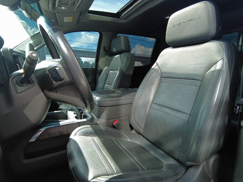 GMC Sierra 6.2 Denali Dvd At