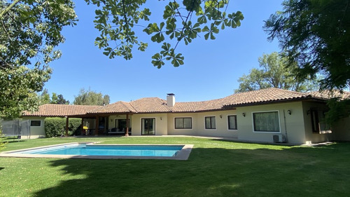 Parcela En Venta En Carampangue 4d/6b Talagante
