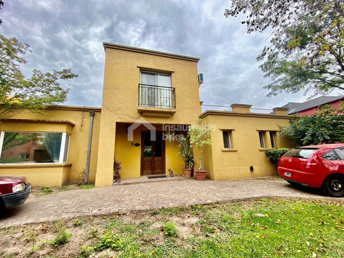 Se Alquila Casa En El Barrio La Escondida, Tigre, 5 Habitaciones Y Piscina!!!