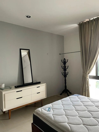 Hermosa Casa Amueblada En Enta Merida, Real Montejo (nrc-1069)