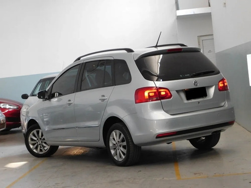 Volkswagen Suran 1.6 Highline 101cv 11c - Dubai Autos