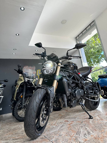 Benelli 752s, 2023. Moto Usada Seleccionada. No 800nk