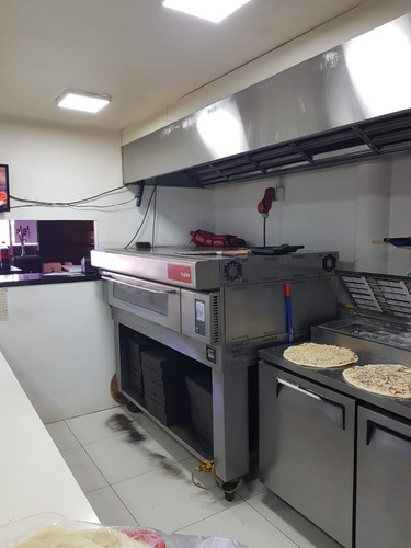 Pizzería En Ubicación Premium-la Dehesa