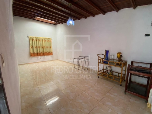 Imagen 13 de 21 de Pedro Castro Inmobiliaria Vende Casa En Urbanización Los Mangos Puerto Ordaz #inversion #oportunidad #somosinmobiliaria #compraventa #casas #townhouse