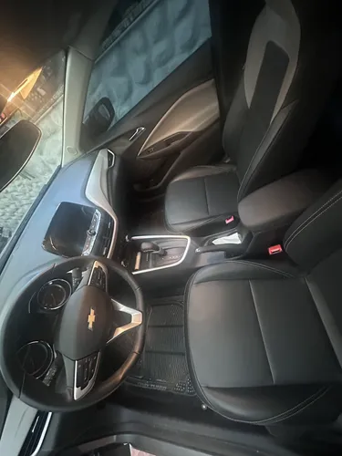 Chevrolet Onix 1.0T Premier Hatch At