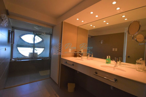 Imagen 22 de 30 de Hermoso Apto Para La Venta Frente Al Mar.