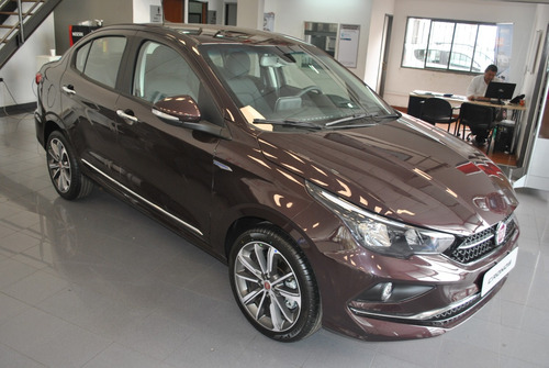Fiat Cronos 1.8 16v Precision 2020 At6 Pack Premium Bordó