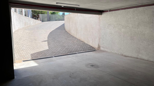 Venta Departamento Dos Dormitorios A Estrenar Cochera Complejo Cerrado