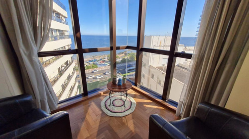 Imagen 8 de 30 de Vende Apartamento 3 Dormitorios, 2 Baños Y Garaje X 2 - Frente A La Rambla