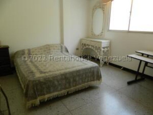#23-246 Amplia Y Comoda Casa Ubicada En Los Castores