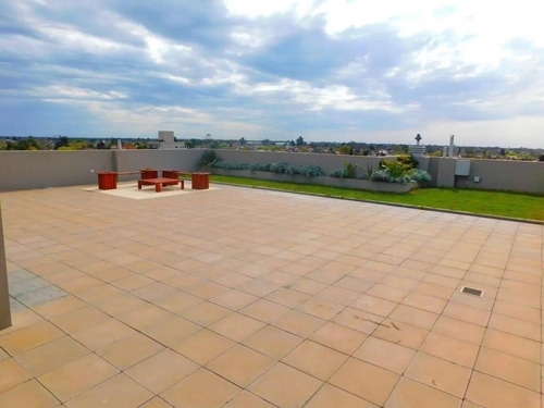 Imagen 7 de 15 de Departamento De 3 Ambientes En Venta En Ituzaingó.