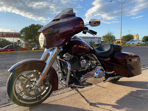 Imagen 4 de 9 de Harley Davidson Street Glide 2014 Flamante