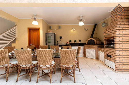 Sobrado Com 2 Dormitórios À Venda, 178 M² Por R$ 1.690.000,00 - Indianópolis - São Paulo/sp - So8240