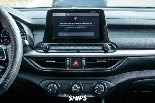 Kia Forte 2.0 L 4 p Mt