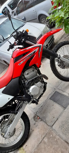 Imagen 5 de 17 de Honda Tornado 250