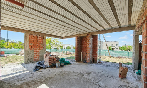 Imagen 25 de 30 de Venta Excelente Casa 5 Ambientes En El Canton - Norte