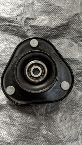 Base De Amortiguador Toyota Corolla 2003-2008 Original 