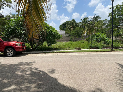 Terreno En Venta En Privada Montecristo