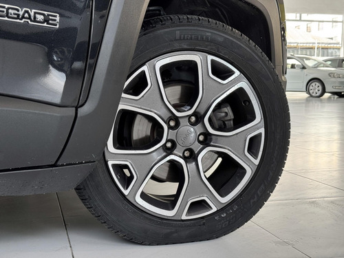 Jeep Renegade 1.8 Longitude 4x2 Flex 16V Aut.