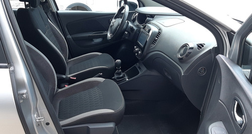 Captur Zen 2.0 Mt6 - Full Full - M/2017