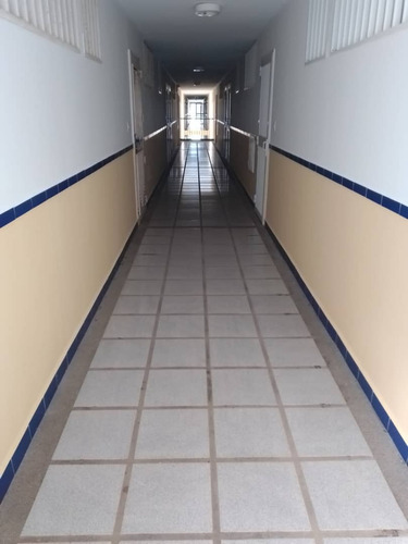 Venta Bello Apartamento Amoblado, Piso 3, Conjunto Resid. La Costanera, Higuerote