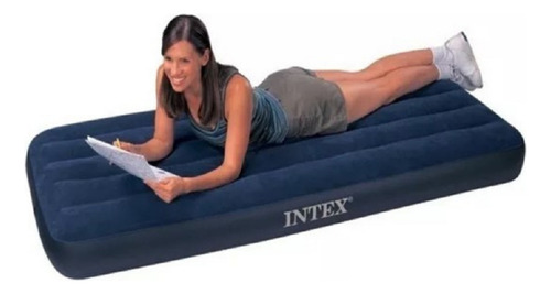 Colchón Inflable 1,5 Plaza + Inflador Intex Camping