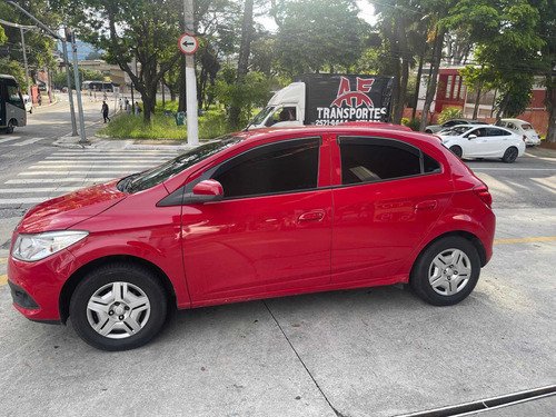 Imagem 3 de 12 de Chevrolet Onix 2014 1.0 Lt 5p