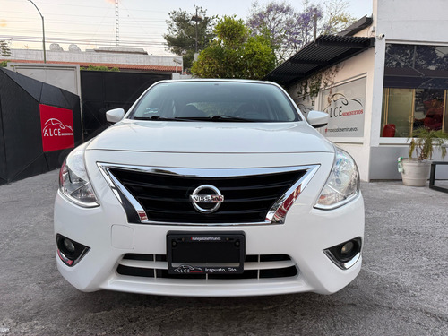 Nissan Versa 1.6 Advance At