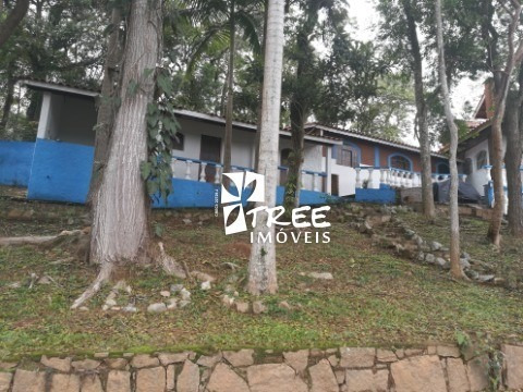 Imagem 6 de 23 de Venda- Chacara-aruja- Excelente Imóvel Com Aproximadamente A/t 3.750m², Distribuídos Em 3 Casas, Casa 1 Tem 2 Dormitórios, Sala, Cozinha, Wc(baixo - Ch00073 - 33146802