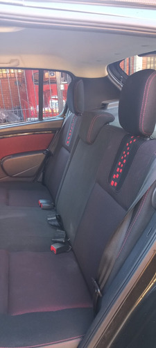Renault Sandero Stepway 1.6 Confort 105cv