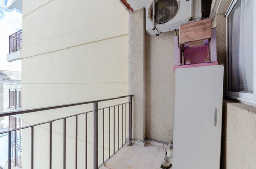Venta 3 Ambientes C/cochera Y Balcón Al Frente