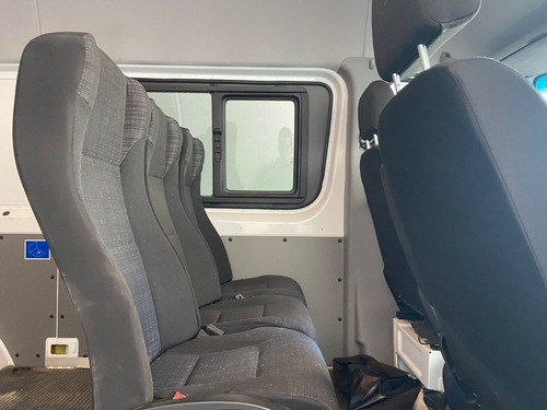 Imagen 14 de 15 de Mercedes Benz Sprinter 415 Cdi Mixto 4+1