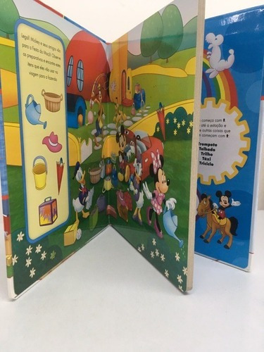 Imagem 2 de 3 de Meu Primeiro Livro De Procurar E Achar Mickey Pé Na Estrada