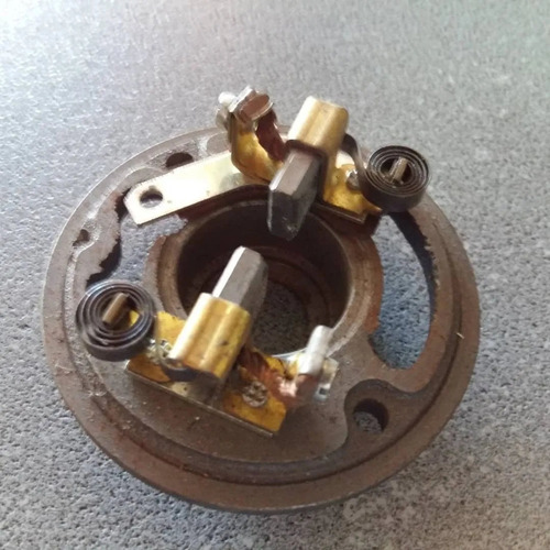 Tapa De Dinamo Vw Escarabajo Brasilia Kombi Con Carbones