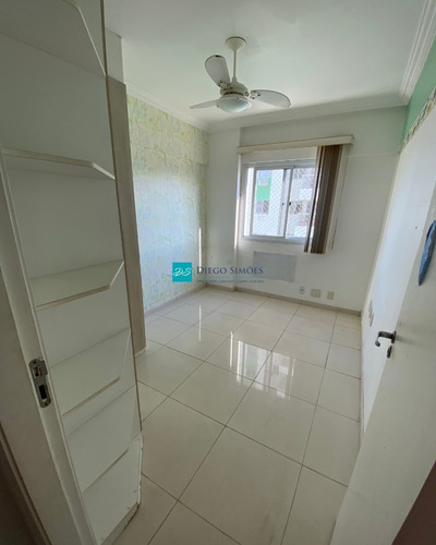 Imagem 4 de 14 de Apartamento Semi-mobiliado Na Glória - Loc223 - 69410596