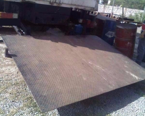 Imagem 8 de 14 de Plataforma/rampa Hidráulica P/ Baú De Caminhão Toco Ou Truck