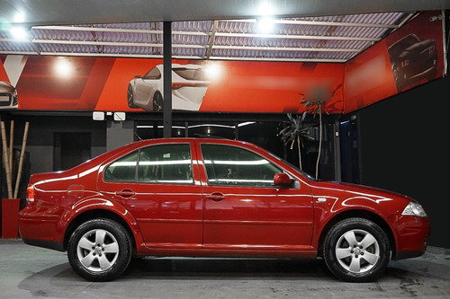 Imagen 9 de 15 de Volkswagen Bora 2.0 2008