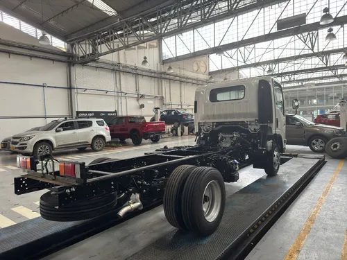 Chasis Npr Euro 6 Modelo 2025 O Kms