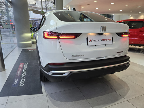 Fiat FASTBACK 1.3 T270 At6