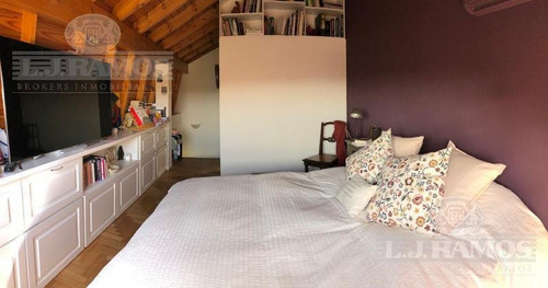 Impecable Y Moderno Departamento En Duplex En San Isidro.