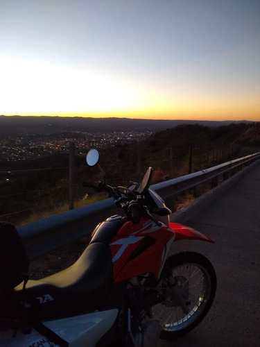 Imagen 2 de 12 de Honda Xr150l