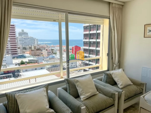 Departamento Con Vista Al Mar En Exclusiva Torre A Pasos De Playa Brava, Punta Del Este