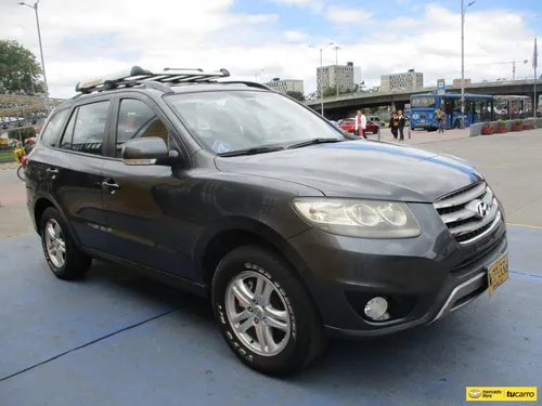 Hyundai Santa Fe Gl 4x2 2400cc Mt Aa